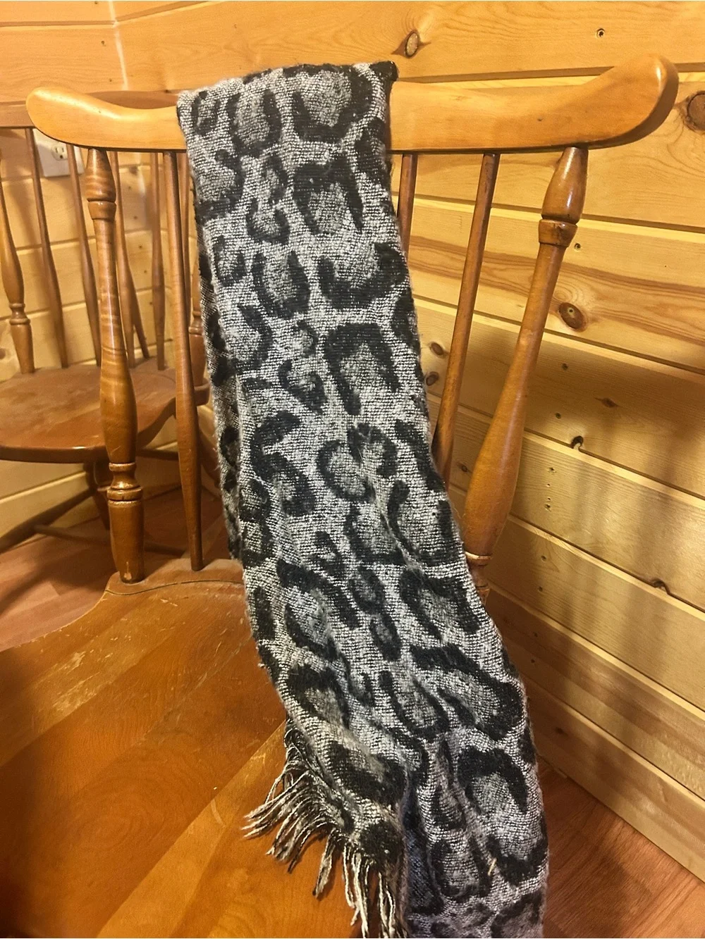 Luxury Soft Fringe Scarf in Gray and Black Leopard